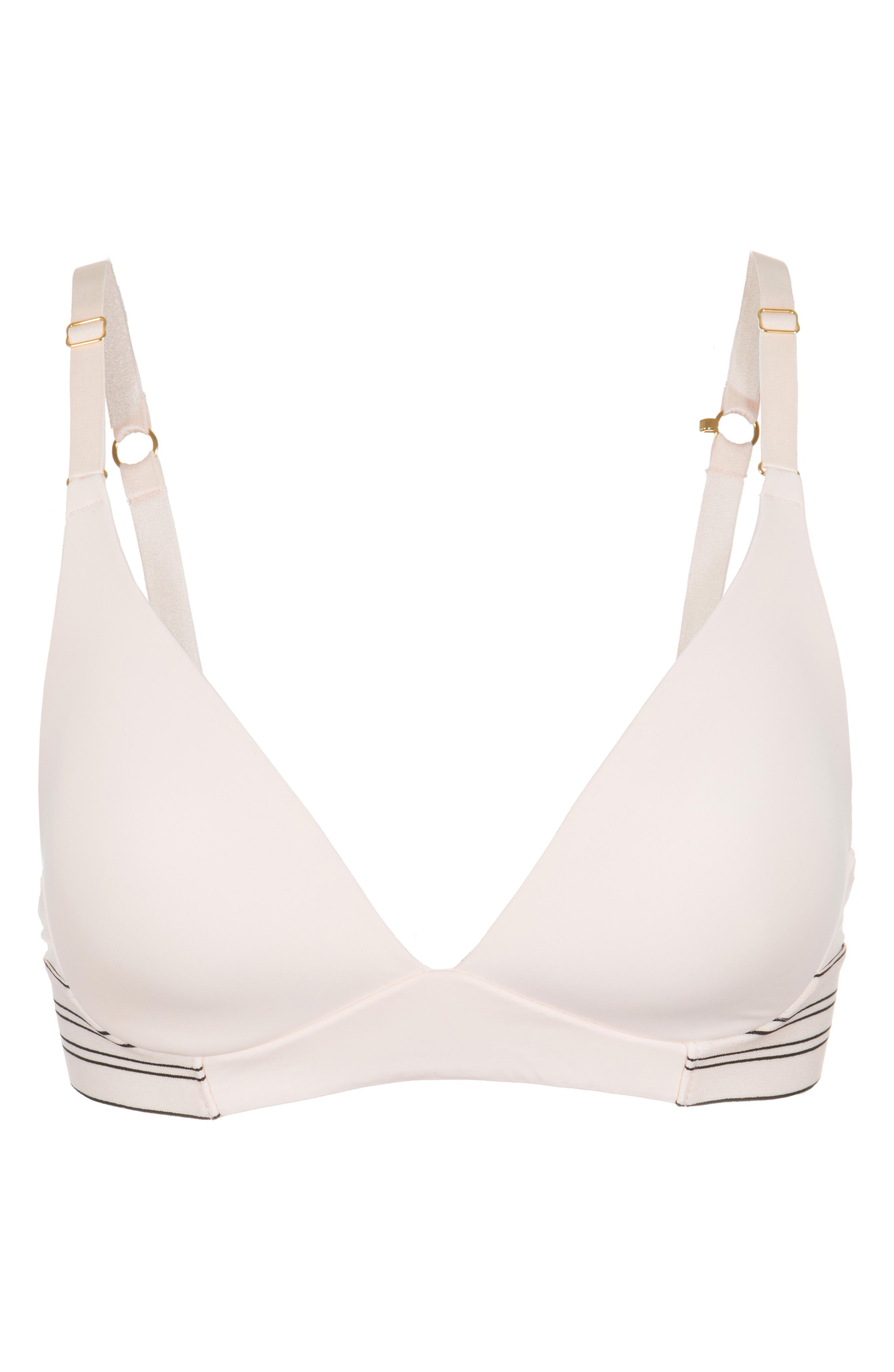 Photos Nordstrom is the first retail partner for popular online