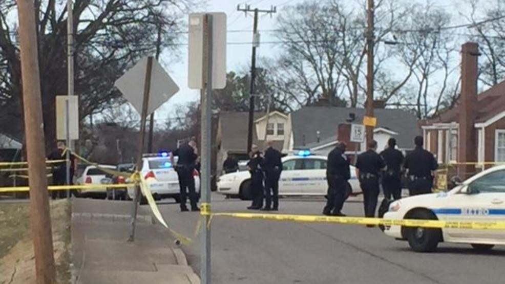 Student in critical condition after shooting outside Nashville high school WZTV