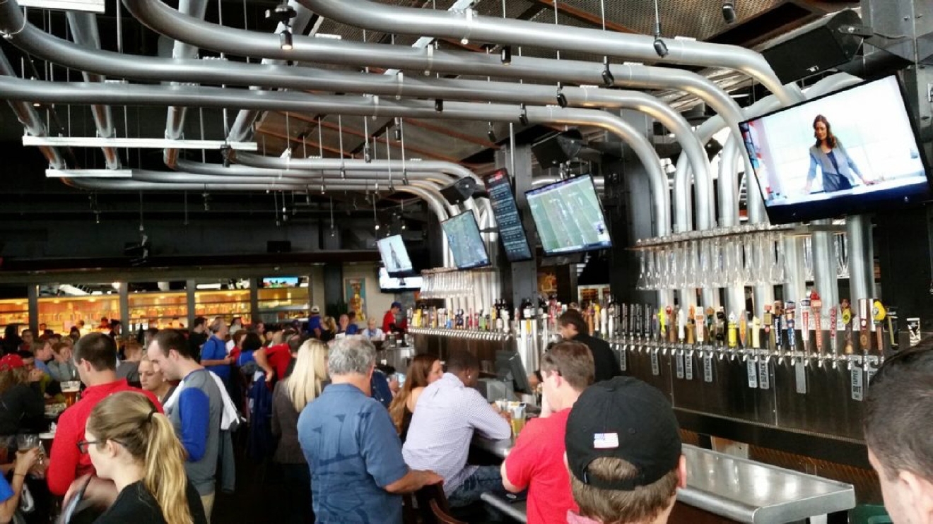 10 Downtown Bars That Are Perfect For Watching Bengals Games