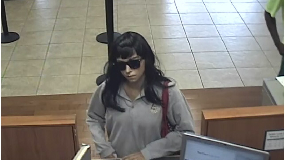 FBI Hunts For Female Bank Robber | WPEC