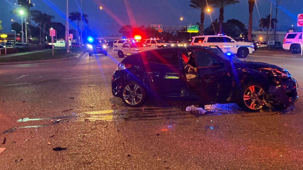 3 people seriously injured in Riviera Beach crash WPEC