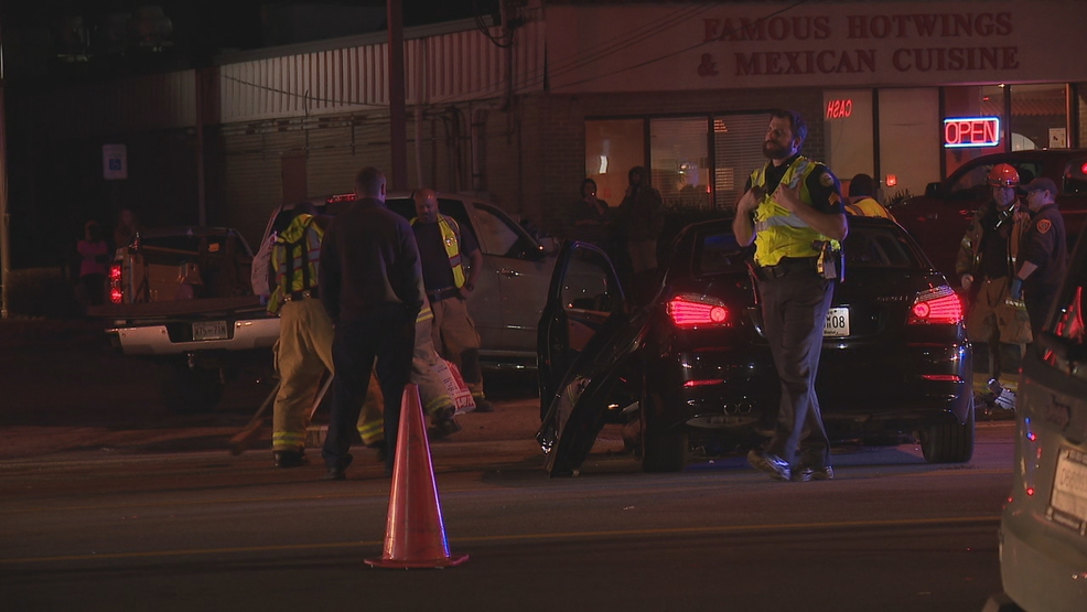 Crash on Brainerd Road causes three people to be injured Tuesday night