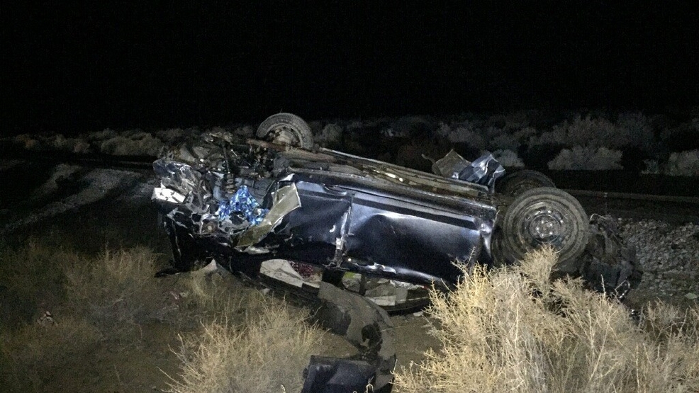 Two injured in suspected DUI crash outside of Fallon KRNV