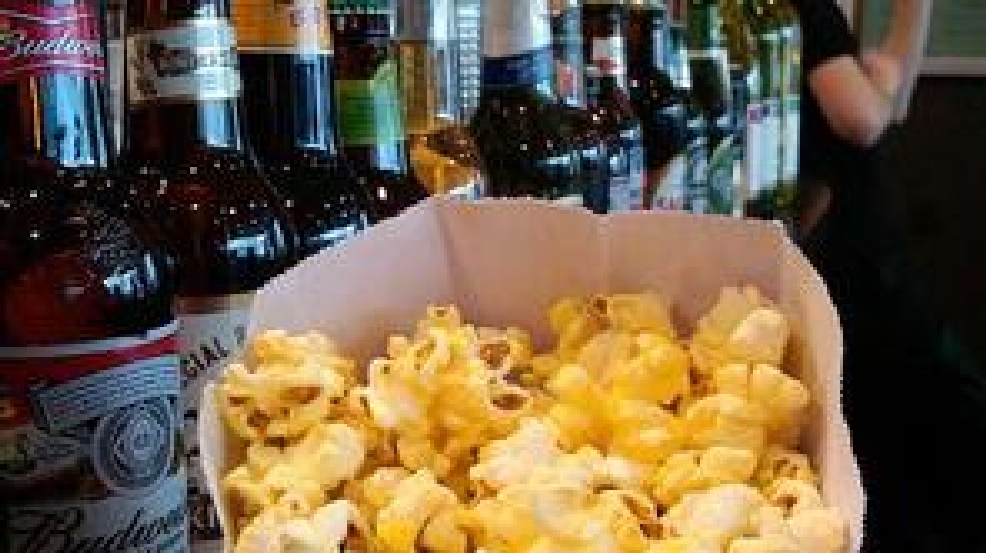 NY lawmakers debate alcoholic beverages in movie theaters WHAM