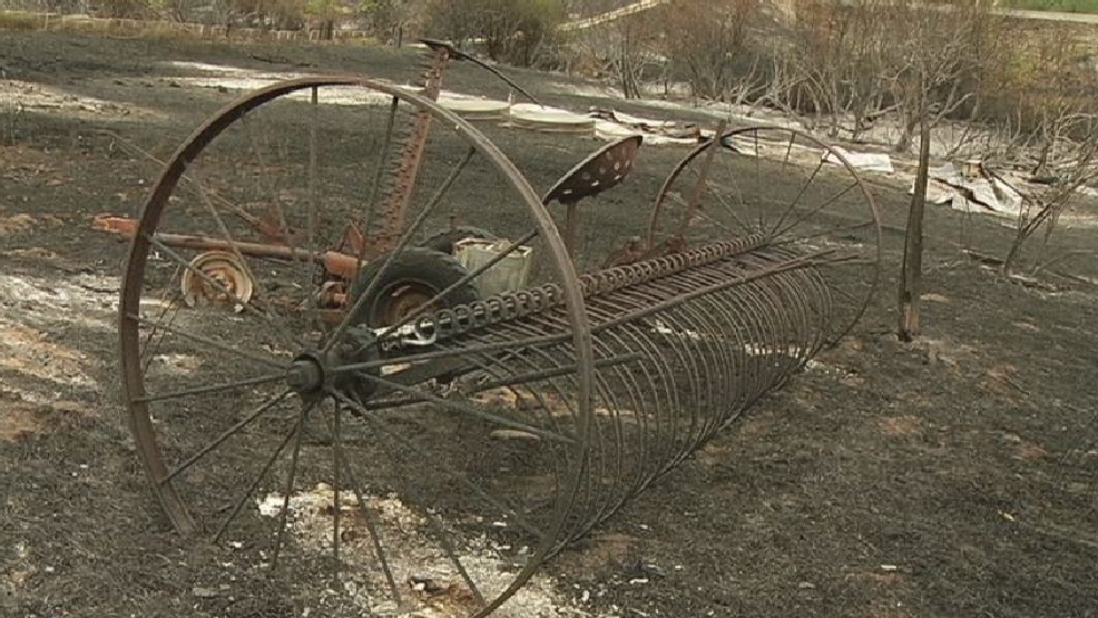 Locals Say Historic Barn Lost To Highland Fire Flames Kboi