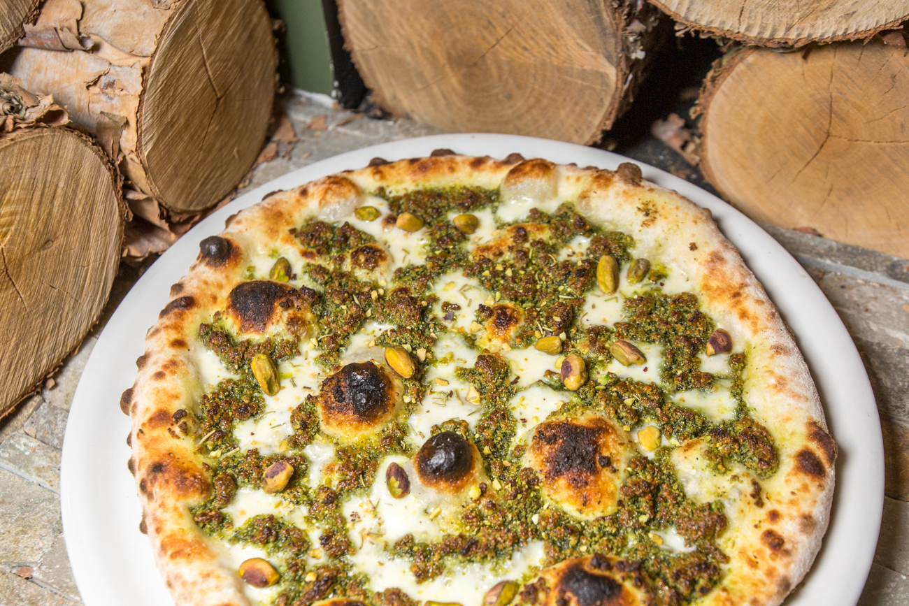 Joe's Pizza Napoli Bakes Authentic Italian Pies on the East Side