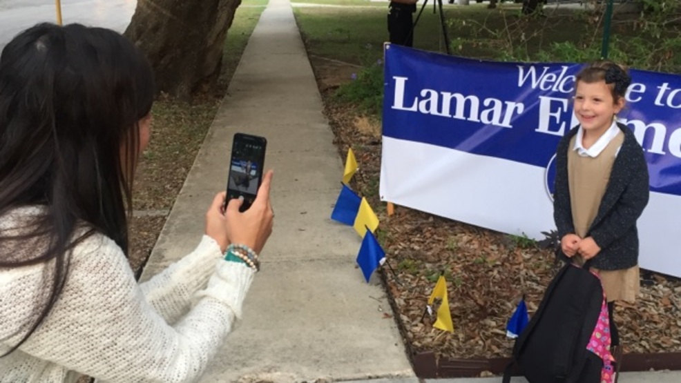 Students begin yearround program at Lamar Elementary School KABB