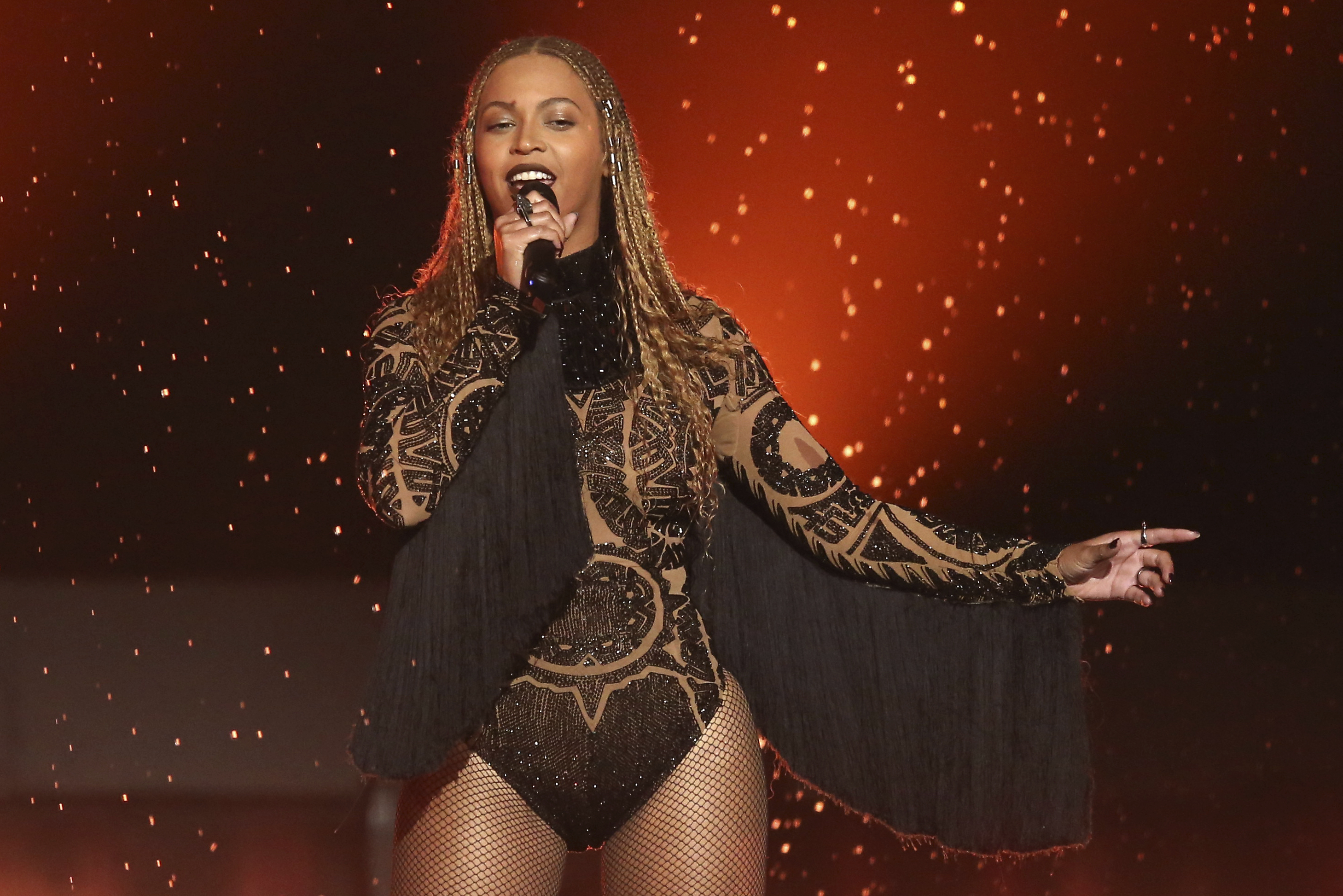 beyonce released a surprise single sept.