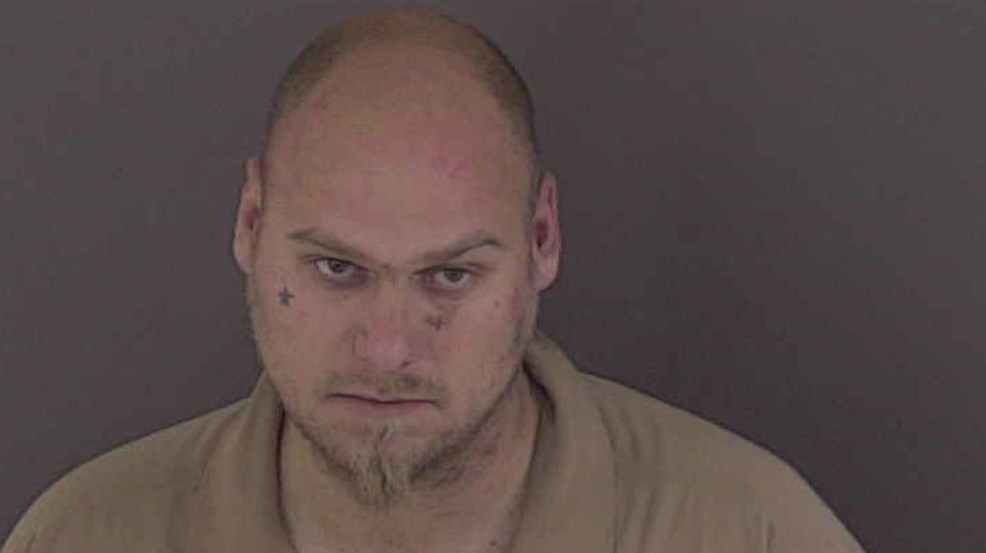 Police Man arrested after stabbing brother at Linn County rest area KMTR