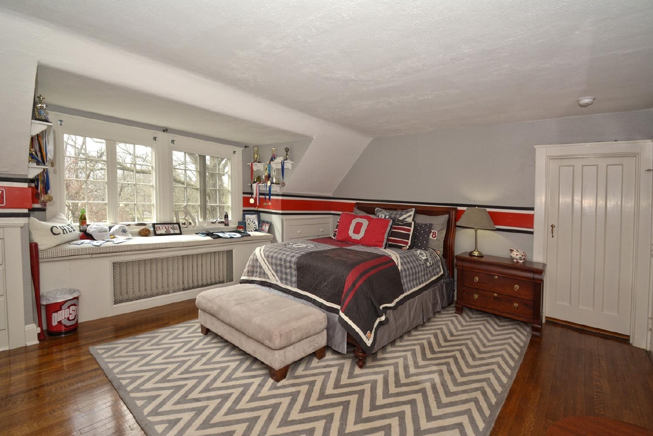 Take A Tour Inside This 1.85 MillionDollar Hyde Park Home