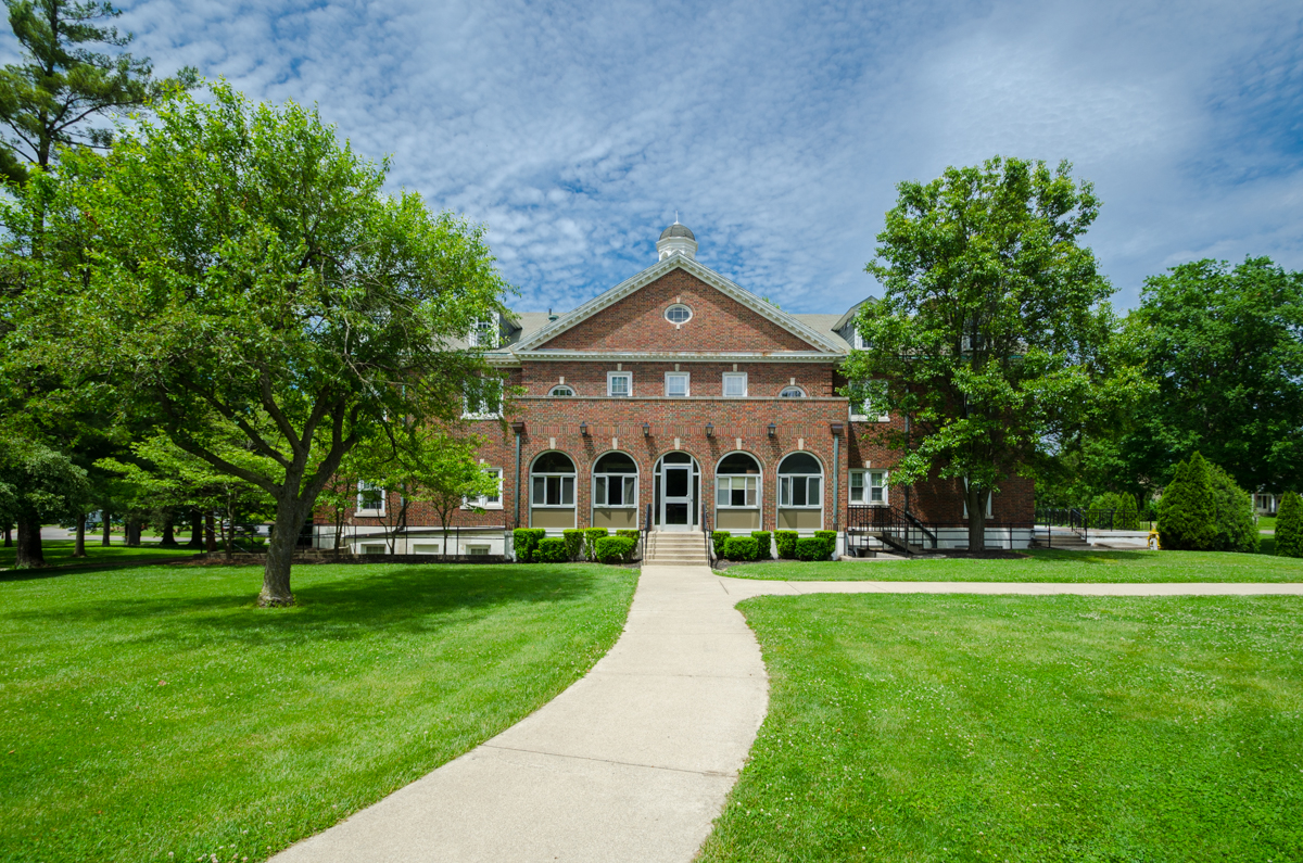 Founded By Quakers Charming Wilmington Is Only 50 Miles Ne Of Cincy