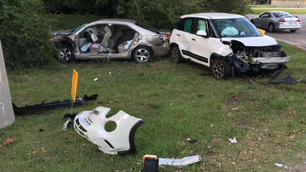 Two hospitalized after crash in West Pensacola WEAR