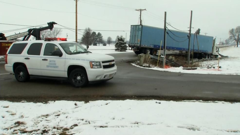 OHSP Rig speeding in deadly US 42, Tolles Tech student crash WSYX