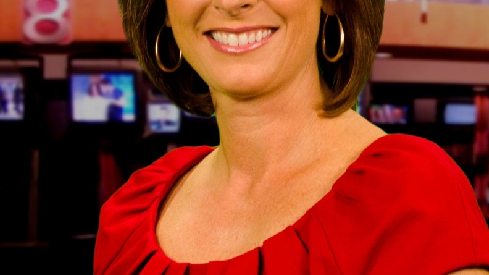 Caroline Brown, meteorologist for KTUL news 8 Tulsa. : hot 