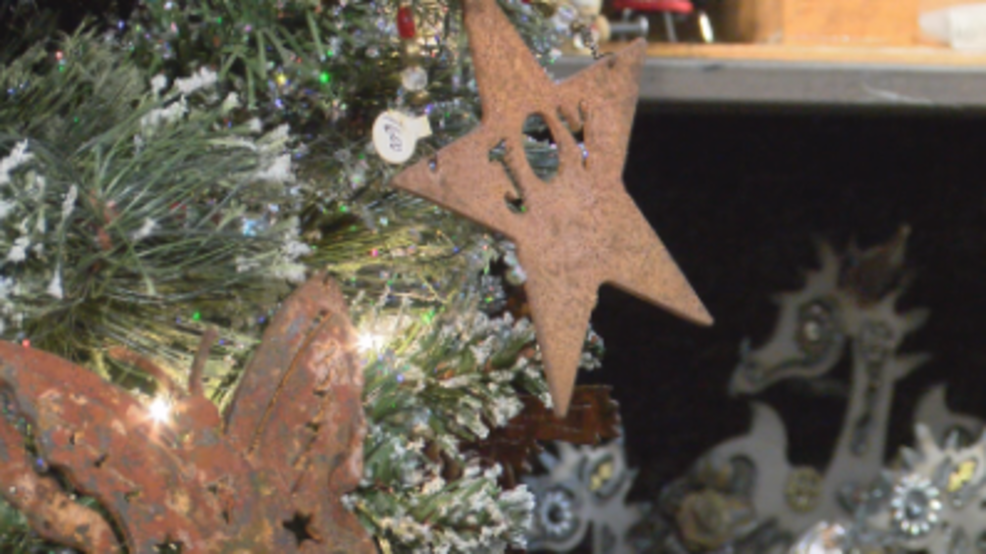 Custer's Arts & Craft Show a holiday tradition after 24 years