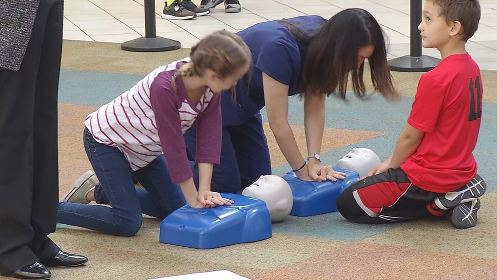 College students host Texas Two Step CPR training classes