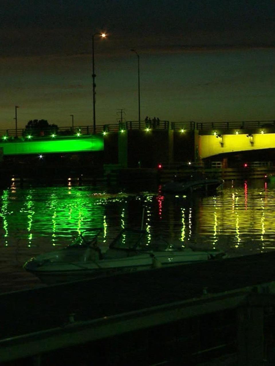 Green Bay Bridge Lights To Go Dark For Earth Hour March 30 2019 Green Bay Bridge Lights To Go Dark For