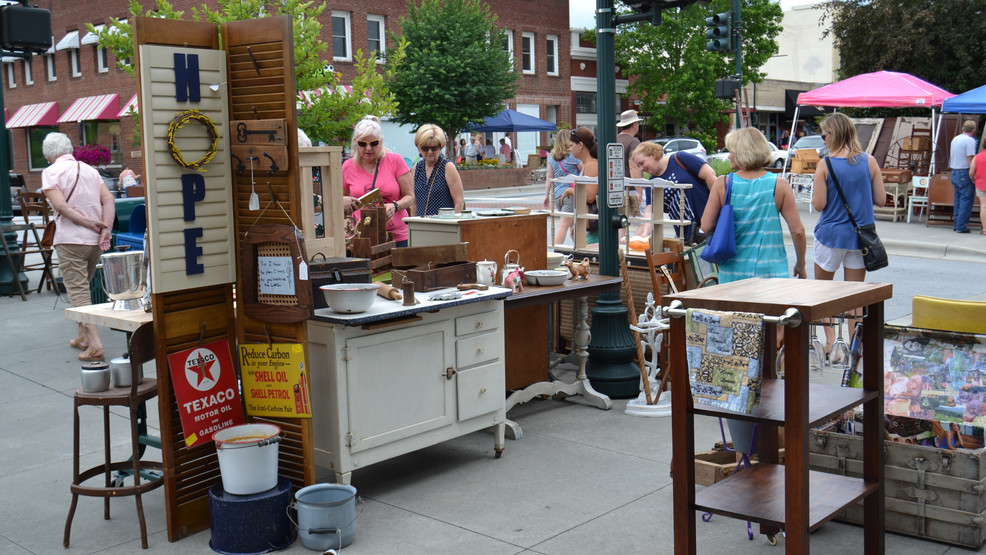 Hendersonville's annual antique & vintage show celebrates 30th year