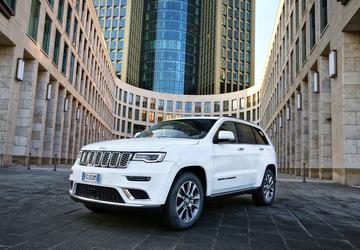 Fiat Chrysler to pay Tesla hundreds of millions for emissions credits