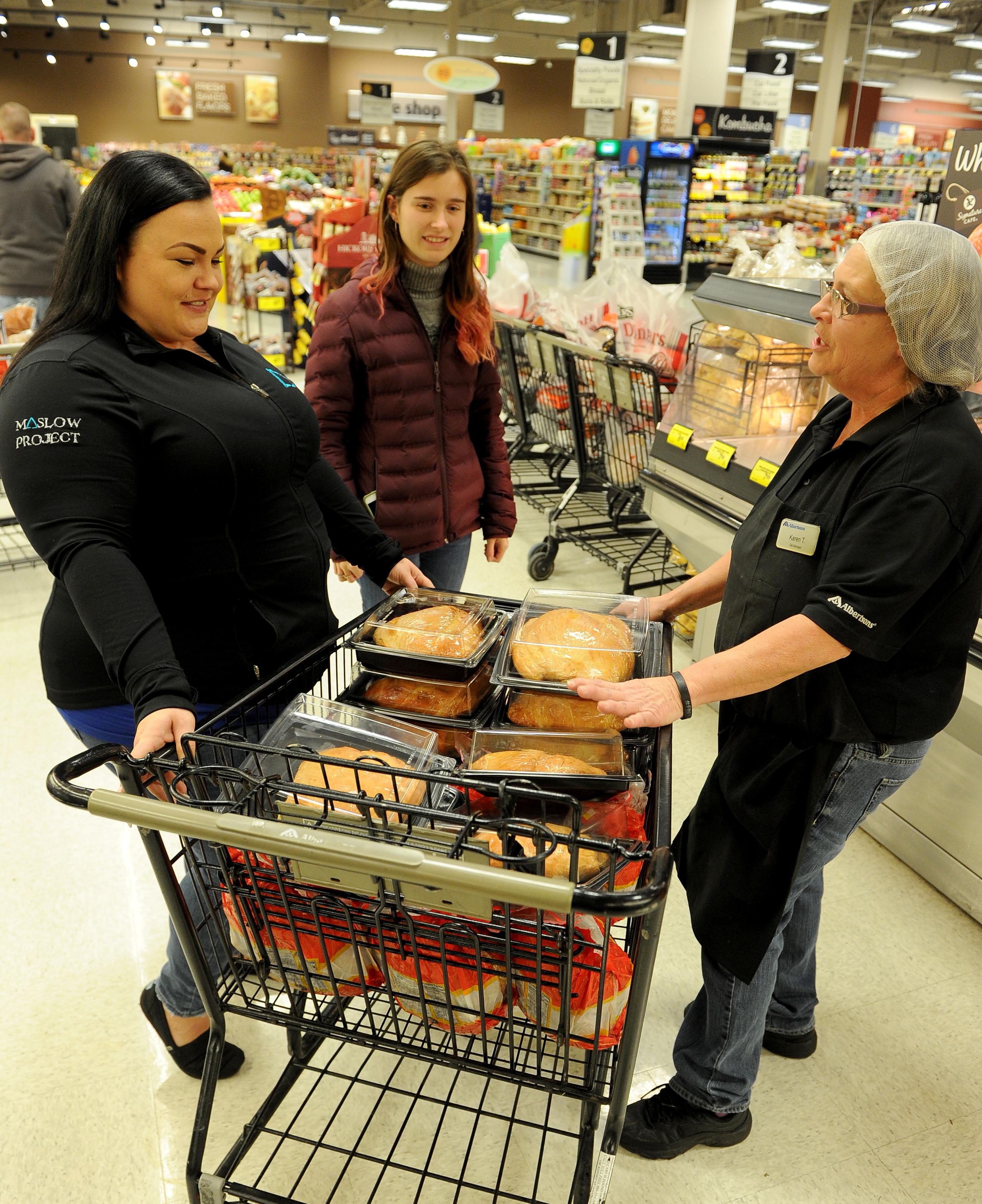 Rogue Valley groups will serve Thanksgiving meals to those ...