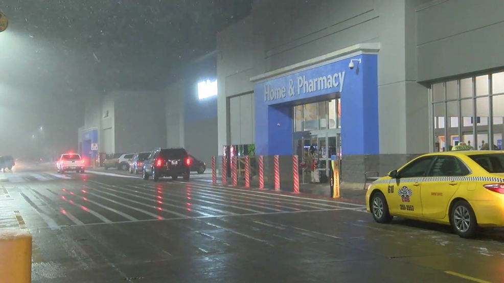 Jimmy John S Owner Pays For Walmart Shoppers Layaway Items Wztv